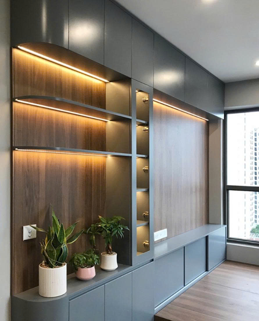 Kệ mỹ phẩm cao cấp tạo trải nghiệm mua sắm chuyên nghiệp