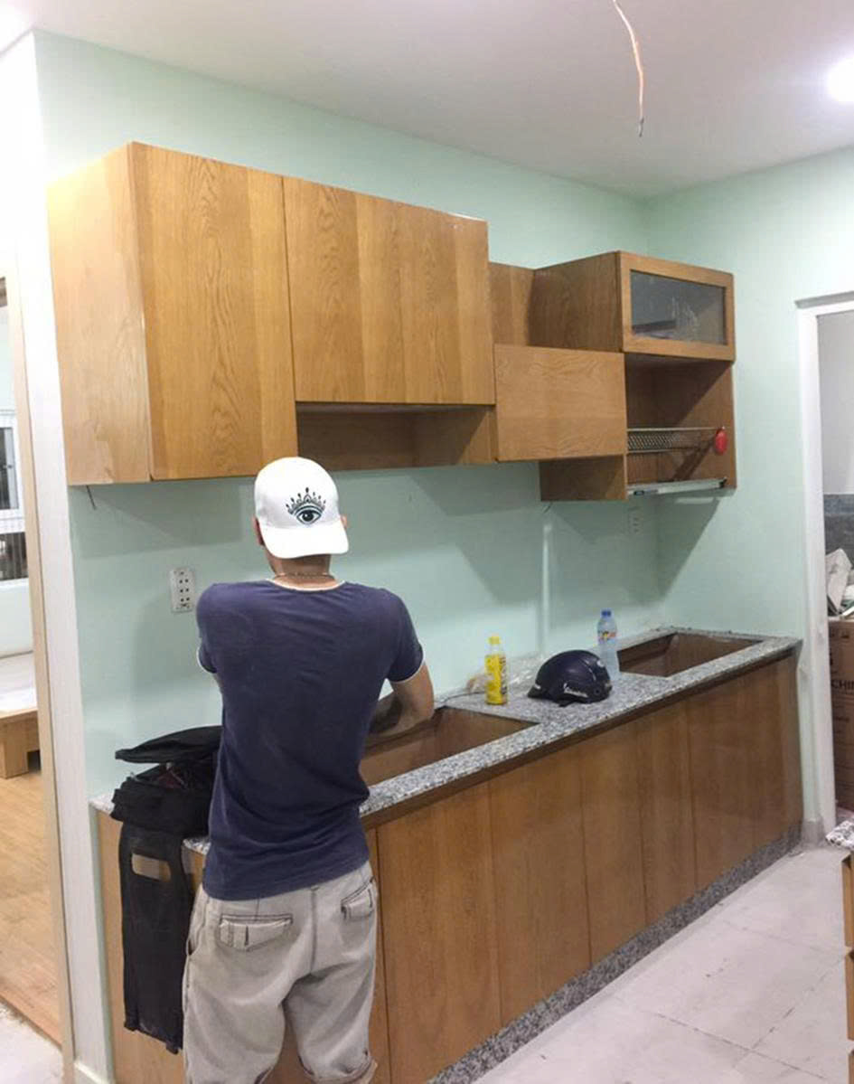 Mẫu tủ bếp thẳng hiện đại đẹp tiện nghi cho căn hộ chung cư