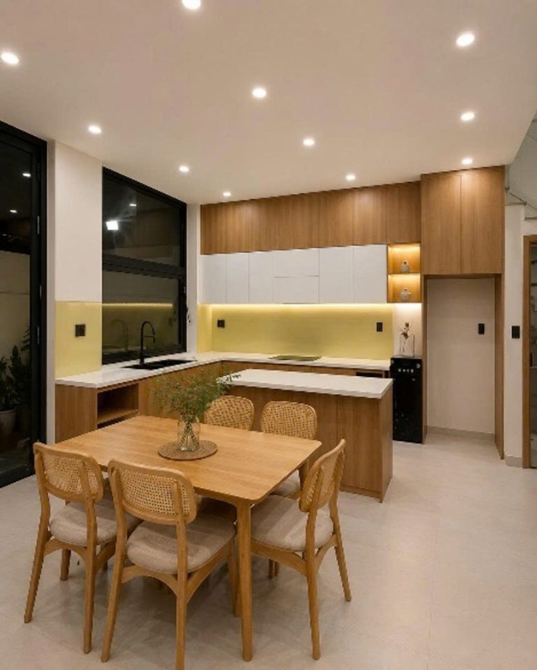 Mẫu Tủ Bếp Acrylic Chữ L Màu Trắng Điểm Nhấn Vàng Nổi Bật 592020ZBA