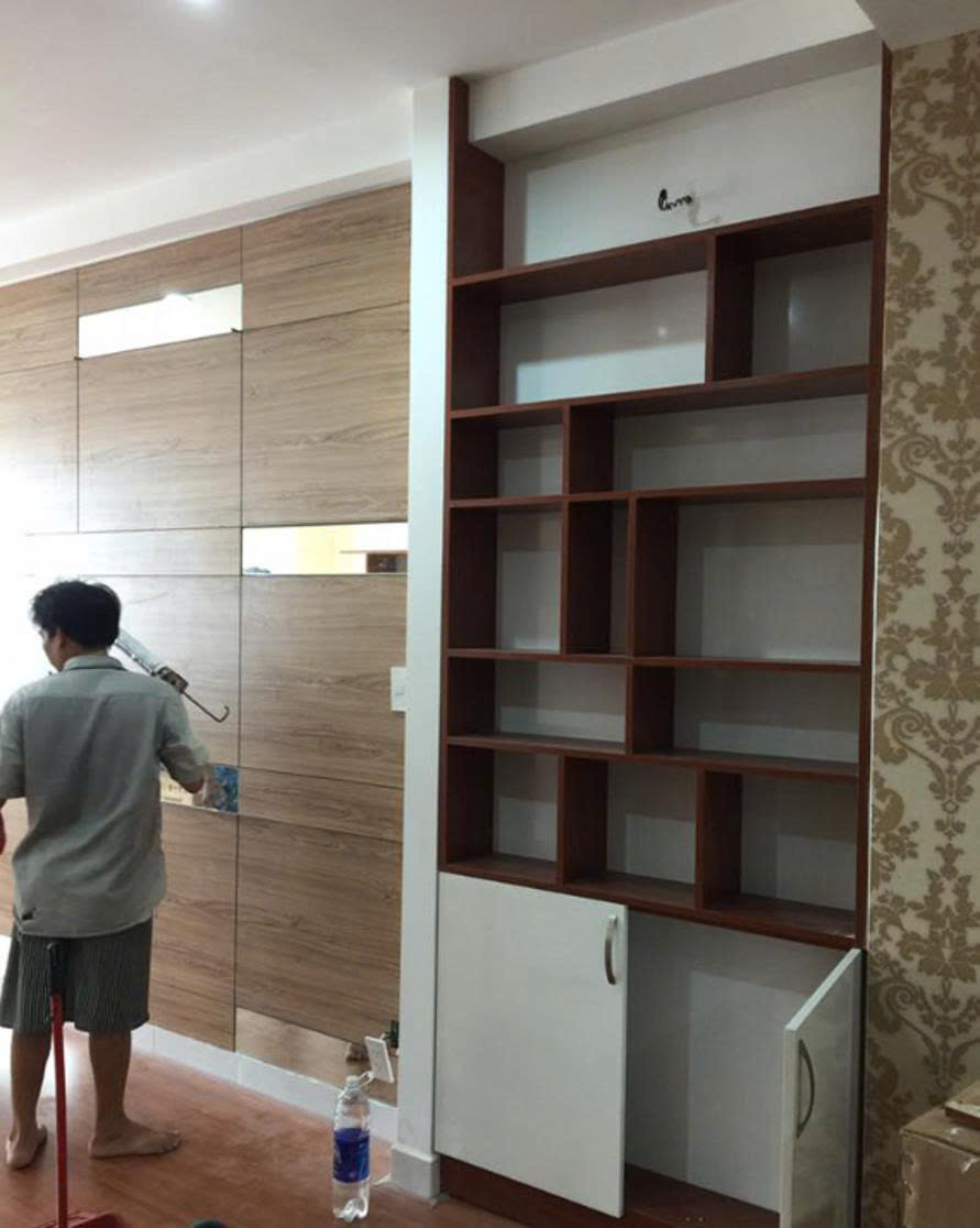 Tủ showroom mỹ phẩm đẹp chuyên nghiệp cho cửa hàng