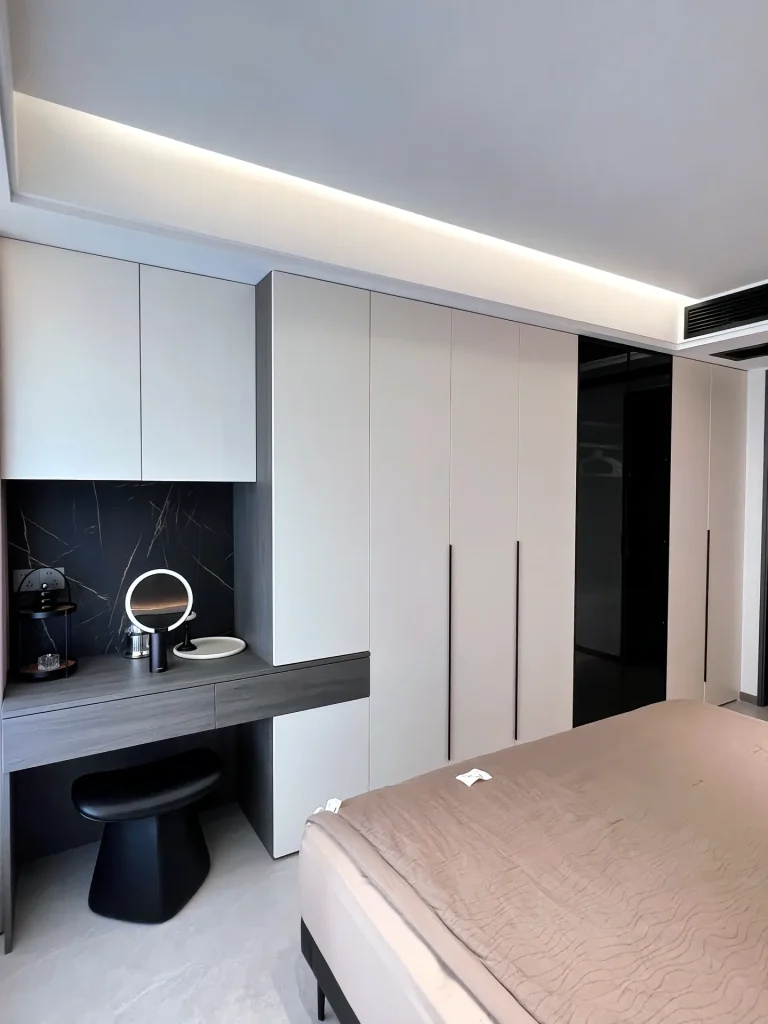Cách chọn vật liệu gỗ phù hợp cho phòng ngủ tại Hà Nội: Tư vấn chuyên nghiệp từ BALI HOME